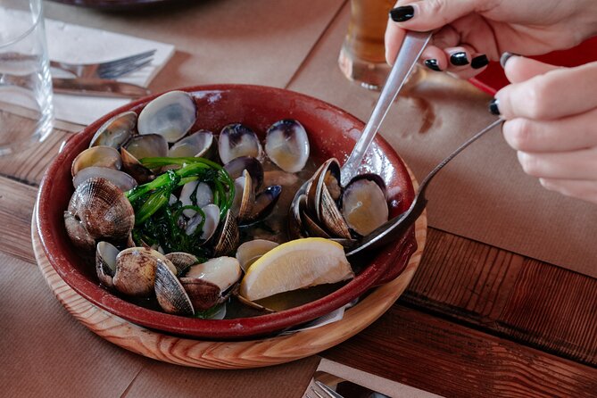 Private Food and Wine Tour: From Street to Gourmet - Castle, Alfama, and Mouraria reveal Lisbon’s many identities