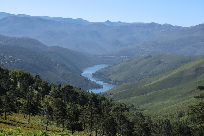 Private Geres National Park Tour with Lunch and Transfers - Waterfalls, trails, and the right walking pace