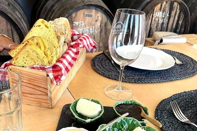 Private Lisbon-Arrábida Wine Tour: 3 Wineries, Coast & Heritage - Why This Makes a Better Day Trip Than a Simple Wine Tasting