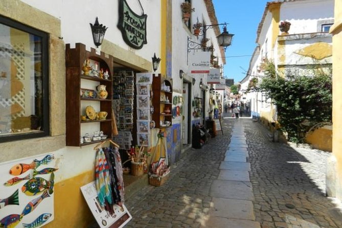 Prívate tour to Fátima, Batalha, Nazaré and Óbidos - Óbidos: the day’s best chance to wander