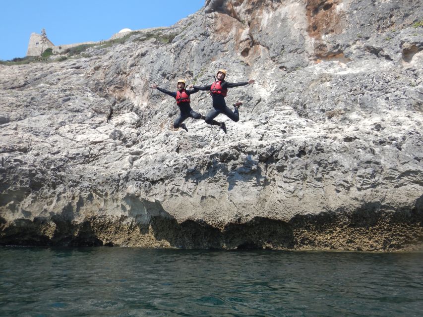 Sagres: Coasteering - Swimming, Cliff Jump & Rock Climbing - The footwear issue is worth taking seriously