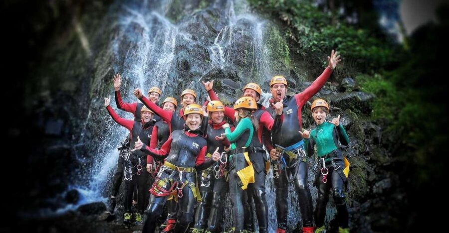 Sao Miguel: Caldeiroes Canyoning Experience - From Ponta Delgada to the park