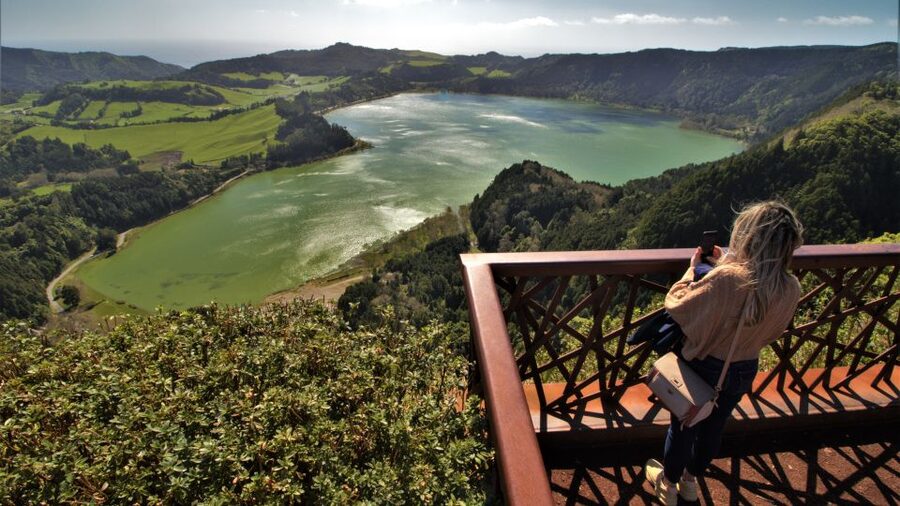 São Miguel East: Full-Day Van Tour with Lunch - Why this east island route works