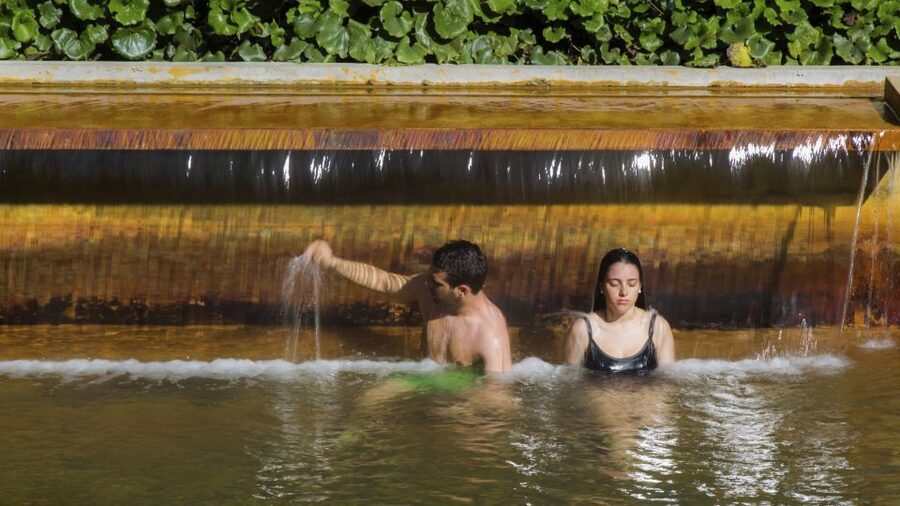 São Miguel East: Full-Day Van Tour with Lunch - Choose hot springs or more geothermal Furnas