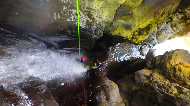 Sao Miguel: Ribeira dos Caldeiroes Canyoning Experience - The 20-minute walk to the stream