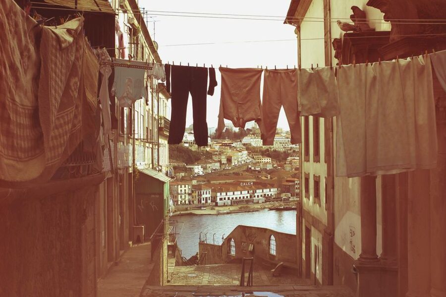 Secret Sites of Porto 3-Hour Walking Tour - Carmo Church and the blue-and-white face of Porto