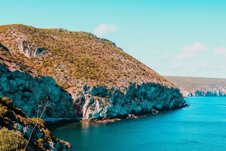 Sesimbra: Arrábida Beaches & Caves Boat Tour with Snorkeling - Why this Arrábida boat trip is worth your time