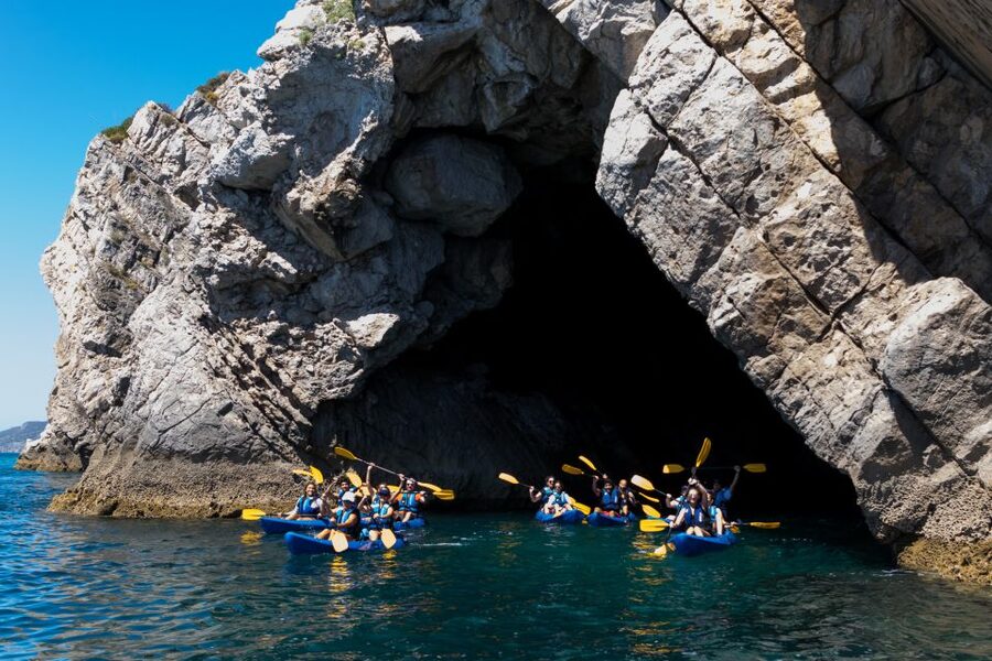 Sesimbra: Arrabida Natural Park & Caves Guided Kayaking Tour - How hard is the kayaking?