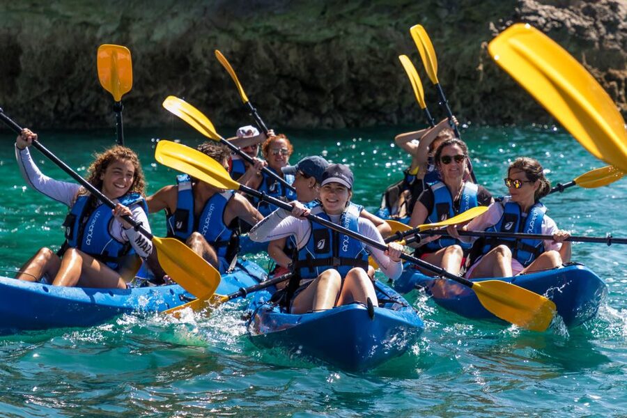 Sesimbra: Arrabida Natural Park & Caves Guided Kayaking Tour - Paddling into Arrábida Natural Park