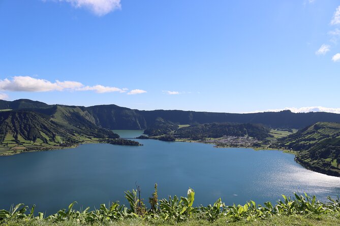 Side by Side Tour - Sete Cidades from North Coast (Half Day) - Vista do Rei and the crater’s classic view
