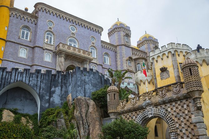 Sintra and Cascais Small-Group Day Trip from Lisbon - What the $60.65 price really buys