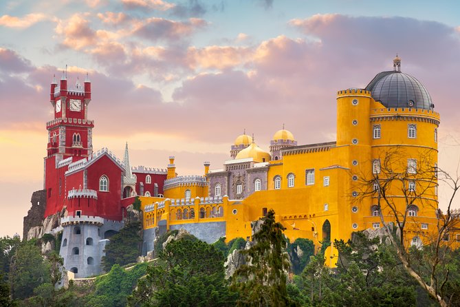 Sintra and Cascais Small Group Tour in a Van With Tickets - Why this day trip works from Lisbon