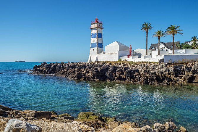 Sintra and Cascais Small Group Tour in a Van With Tickets - What the guides add to the day