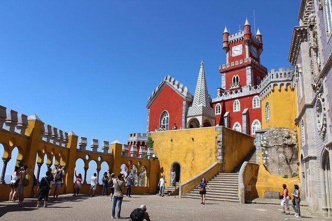 Sintra Cascais Private Tour with Pena Palace and Mouros Castle - Walking, weather, and timing advice