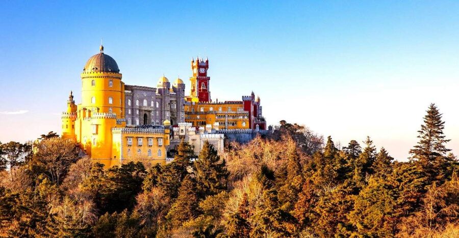 Sintra: Full-Day Private Tour & Pena Palace Entry Option - Cascais in a 20-minute visit