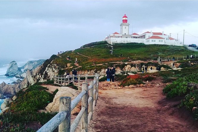 Sintra Half-Day Private Tour - A Journey through Wonderland - Cascais adds a seaside finish