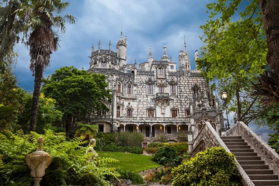 Sintra: Official Public Bus Transport: All Palaces & Castles - What the $15 ticket includes, and what it does not