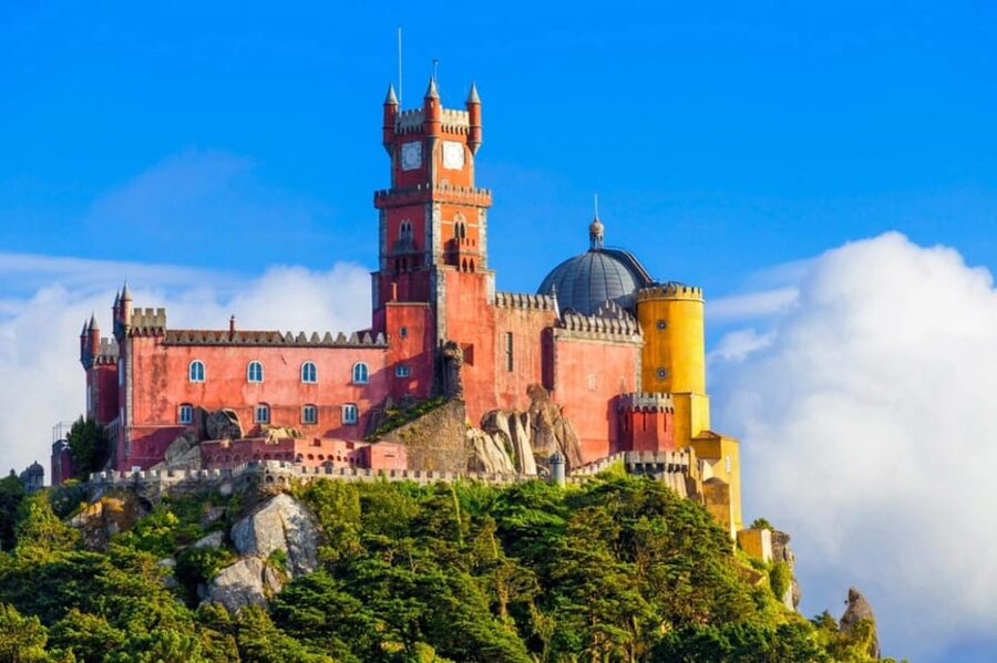 Sintra: Official Public Bus Transport: All Palaces & Castles - Comfort, safety, and the public transport experience