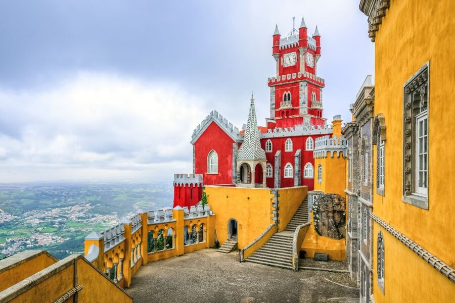 Sintra: Pena Palace and Park Entrance Ticket - Inside the former monastery and royal rooms