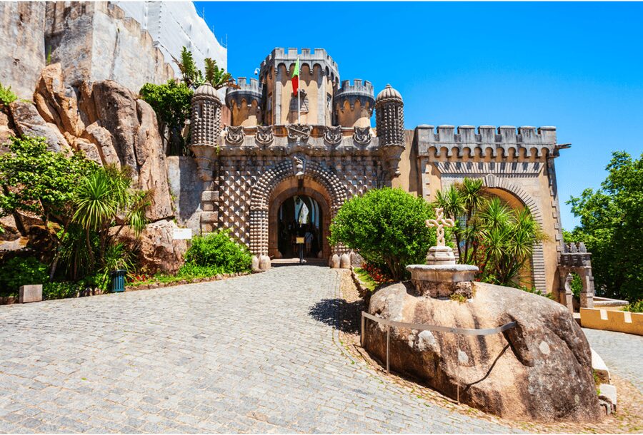 Sintra: Pena Palace, Quinta da Regaleira, Cabo da Roca and Cascais - Boca do Inferno and Cascais: A quick taste of the coast