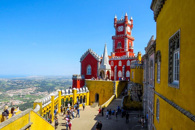 Sintra, Pena Palace, Quinta da Regaleira & Cascais Group Tour - Quinta da Regaleira and the Initiation Well