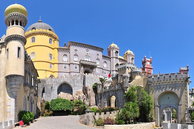 Sintra, Pena Palace, Quinta da Regaleira & Cascais Group Tour - Cascais, where the palace day meets the seaside