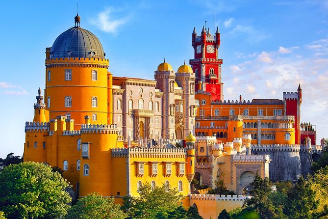 Sintra, Pena Palace, Quinta da Regaleira & Cascais Group Tour - Estoril on the ride back to Lisbon