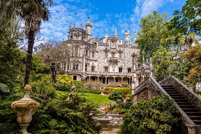 Sintra Private Personalized Half-Day Experience - Sintra National Palace and its famous chimneys