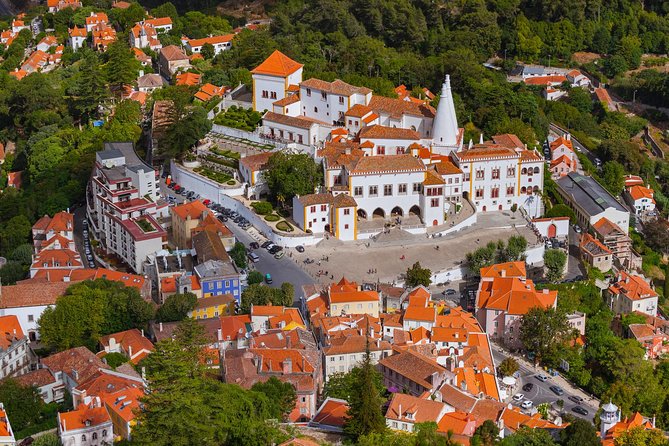 Sintra Private Tour with All Tickets Included - The guides make the biggest difference