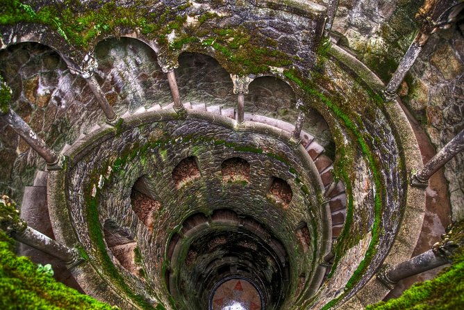 Sintra Small-Group Tour: Let the Fairy Tale Begin with Pick Up - What the drive adds to a Sintra day