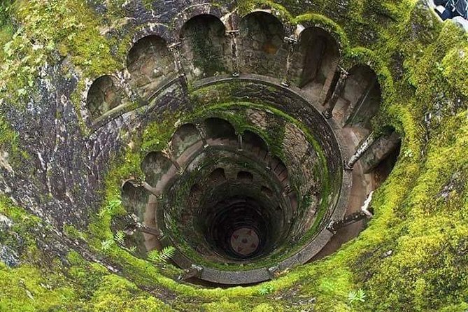 Sintra: The Romantic Village – Half-Day Private Guided Tour - Quinta da Regaleira and the Initiation Well