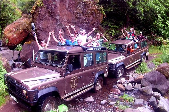 Skywalk with Wines Tasting and Vineyards Half day 4x4 Adventure - The Lime Route Museum and the turn toward São Vicente