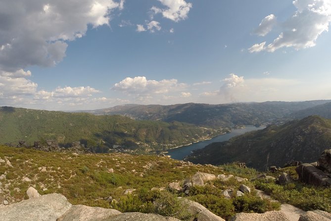 Small Group Geres National Park Full Day with picnic from Porto - What the guides add to the day