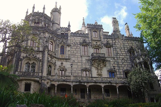 Small Group Tour to Sintra, Pena Palace, Cabo Roca and Cascais - Why this day trip works from Lisbon