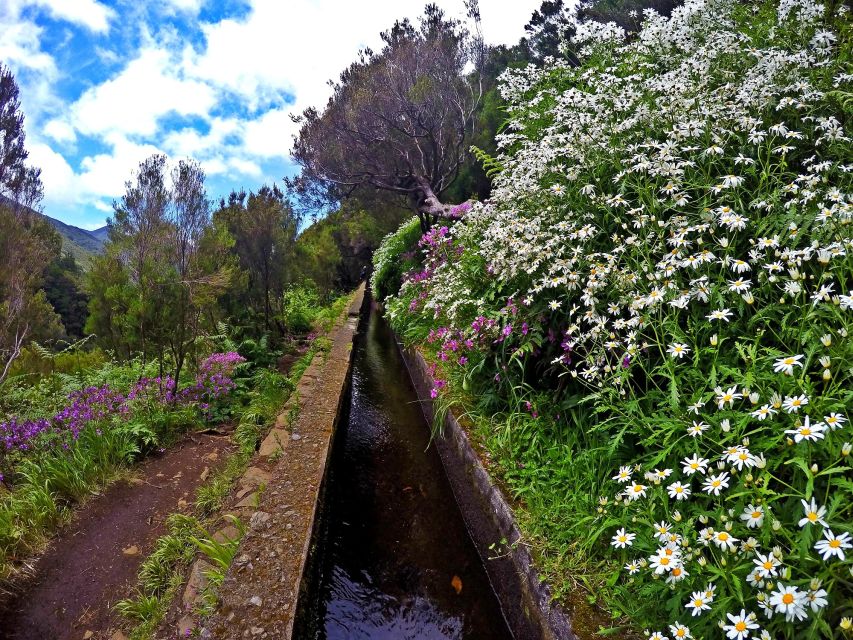 Small Group Walks Rabaçal 25 Fontes - Weather, clothing, and walking comfort