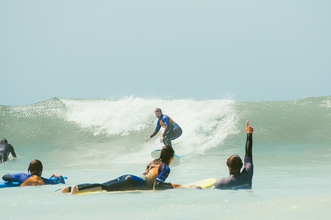 Surf Experience in Cascais - Carcavelos Beach: the practical starting point