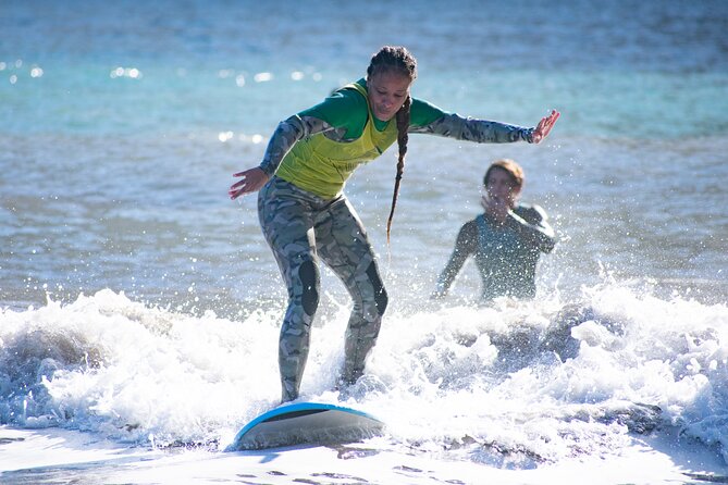 Surfing Lessons in Madeira - Meeting the Madeira Surf Center at 9:30 am