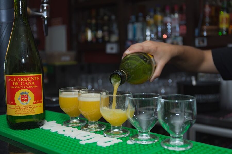 Taste Funchal: food, wine and cultural tour - What the guides add to the experience