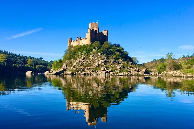 Templar Tour Convent of Christ & Almourol Castle from Lisbon - The drive north in a small air-conditioned van