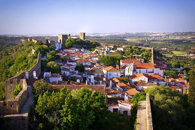 The Best of the West - Fátima, Nazaré, Óbidos & Batalha - The multilingual guide question
