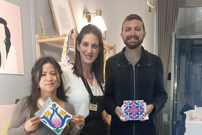 Tile Painting and Cocktails in Downtown Porto - A good fit for families, solo visitors, and groups