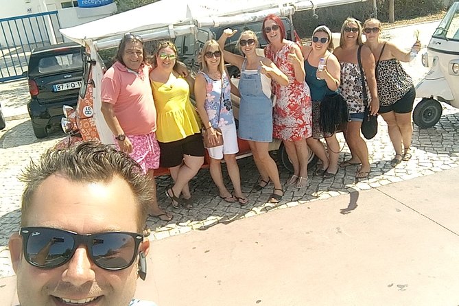 Tonys Tuk Tuk Tours - Tony and Alex set the tone