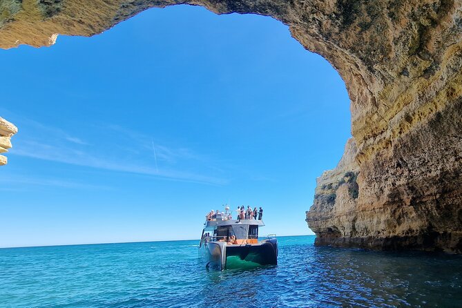 Tour to Benagil Caves and Coastline in Albufeira - Who will enjoy this Albufeira boat trip most?