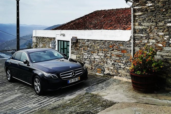 Transfer from Porto Airport to Porto City Hotels - What the ride feels like on the way into Porto