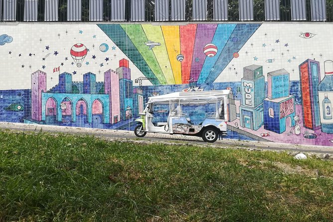 Tuk Tuk Lisbon: Made For You - Alfama, fado, and the Lisbon Cathedral