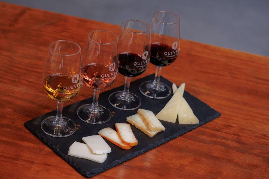 Vila Nova de Gaia: Port Wine Tasting with Cheese Pairing - Arriving at Quevedo in Vila Nova de Gaia