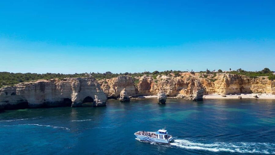 Vilamoura: Benagil Cave Quest Boat Tour - Setting out from Vilamoura Marina