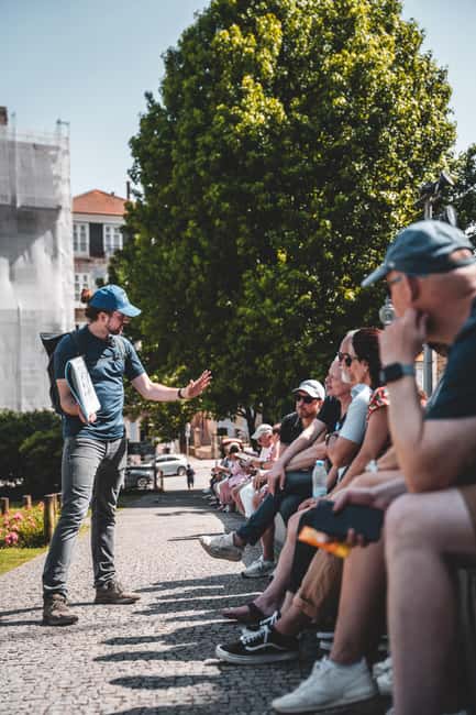 Walking tour discover Porto's center in German (max. 12 pax) - The cathedral district below Sé
