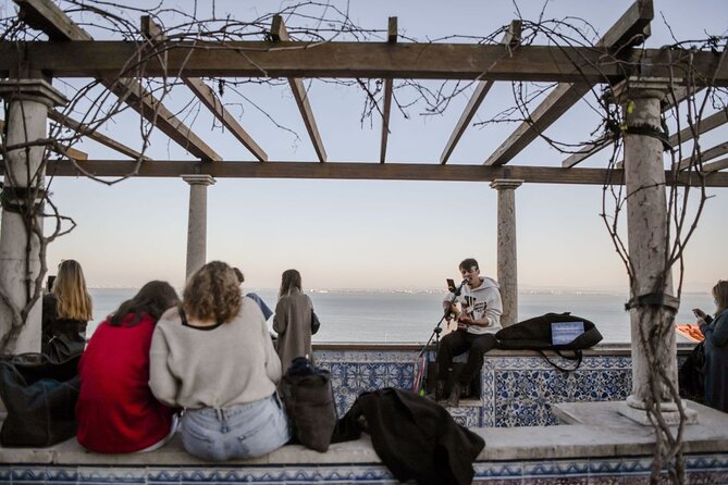 Welcome Lisbon Tour with Local Guide in Private Eco Tuk Tuk - Graça and Senhora do Monte