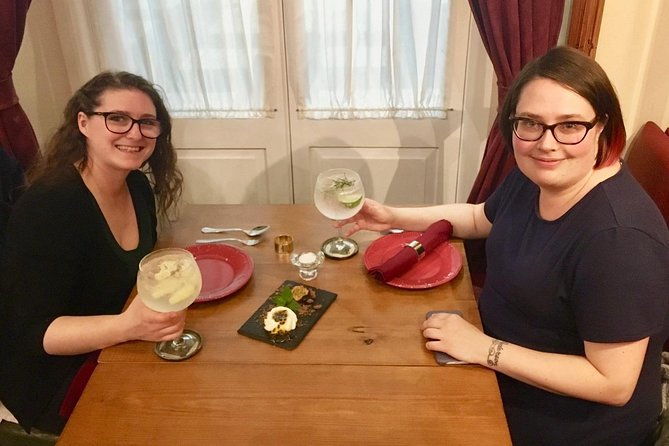 Wine & Food Evening Walking Tour in Ponta Delgada, incl. dinner - Why this evening works so well in Ponta Delgada